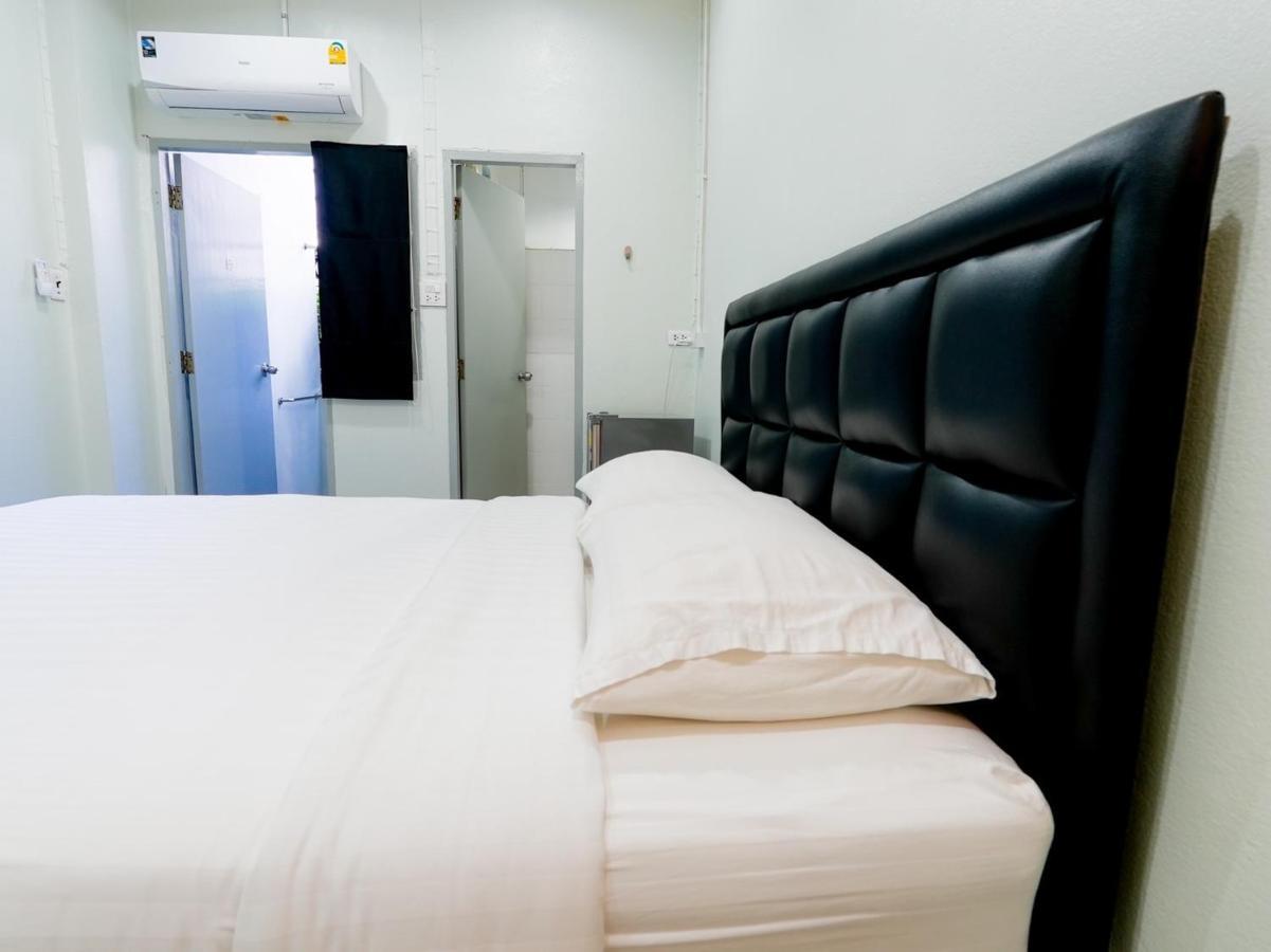 بانكوك Suksomboon Residence المظهر الخارجي الصورة
