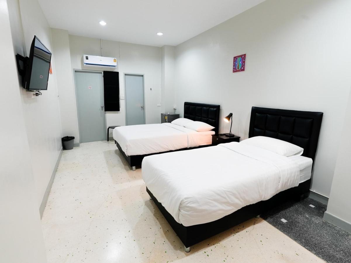 بانكوك Suksomboon Residence المظهر الخارجي الصورة